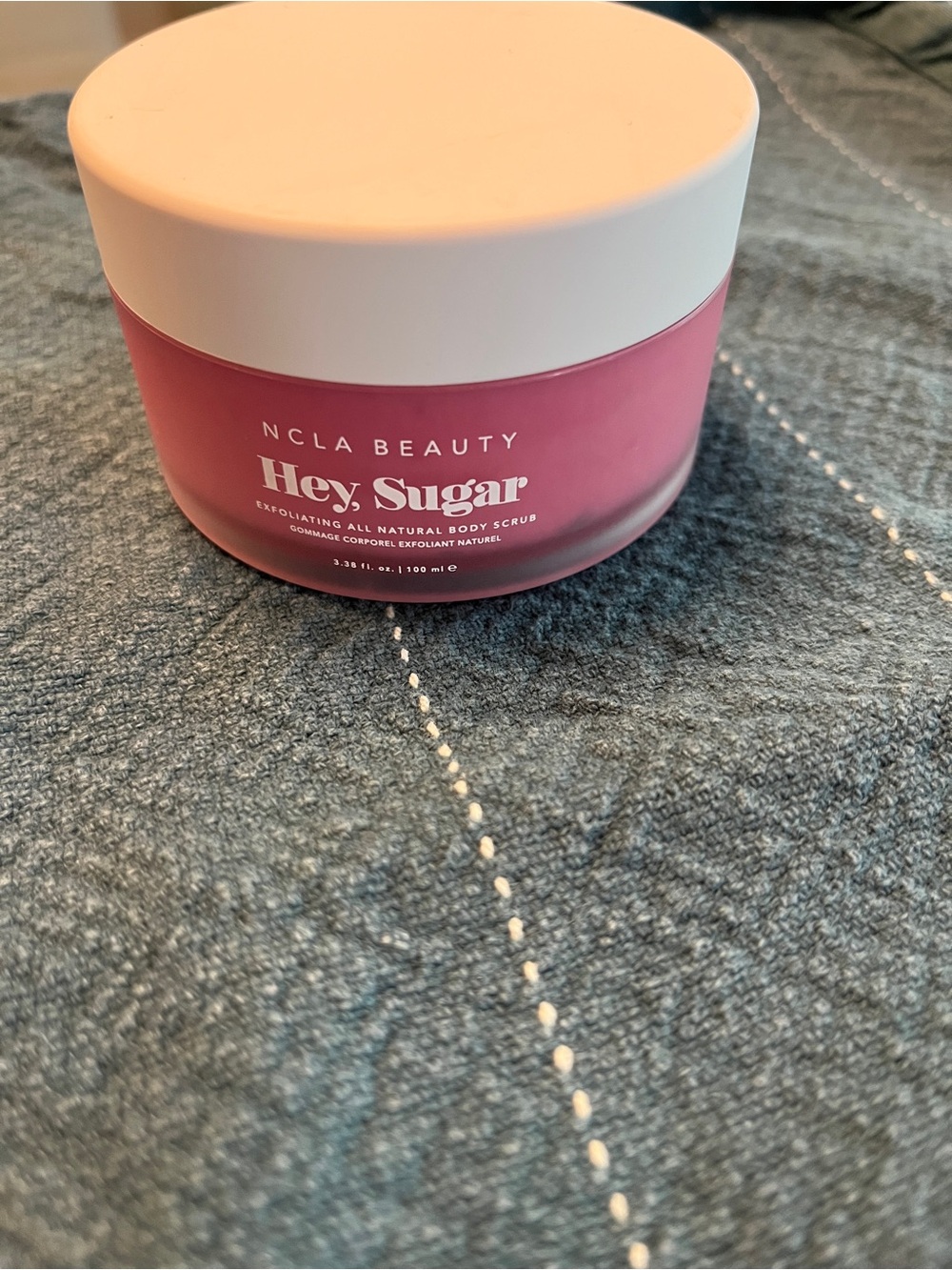 New NCLA Beauty Hey, Sugar Exfoliating Body Scrub Vanilla Sugar Scent 3.38 Oz